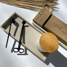 Load image into Gallery viewer, Concrete Candle Tray